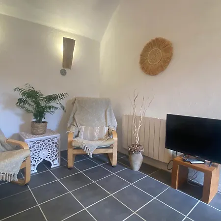 Flora Hébergement de vacances Molieres-sur-Ceze